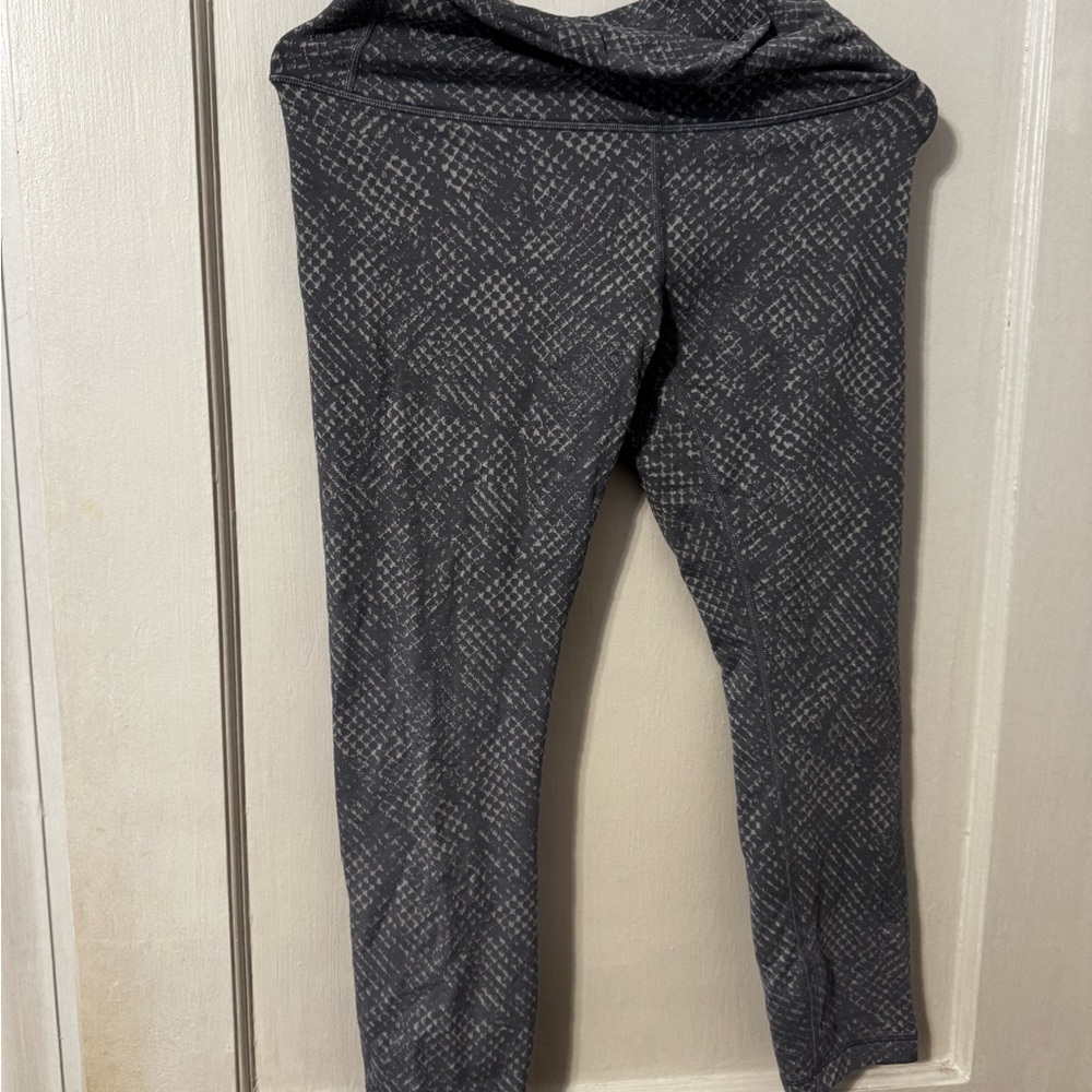 Lululemon Athletica Gray Textured Leggings